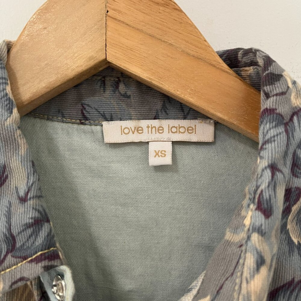 Love the Label Gray Floral Print Mixed Media Long Sleeve Button Up Top Size XS - Picture 3 of 6